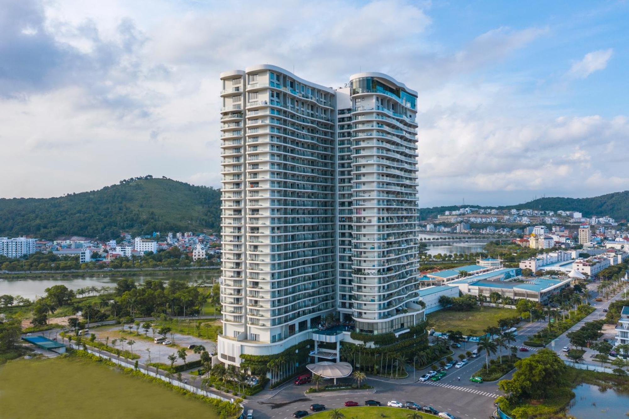 Citadines Marina Halong Otel Ha Long Dış mekan fotoğraf